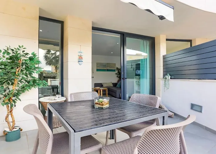 La Perla 6 דירה *