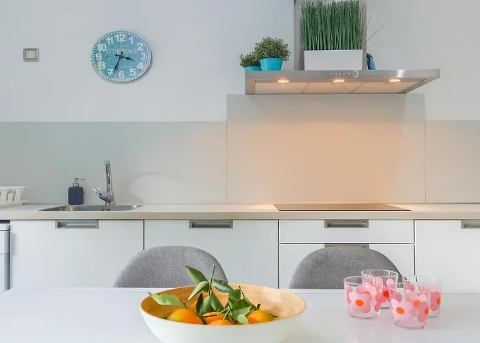 La Perla 6 * פורט דה פולנסה